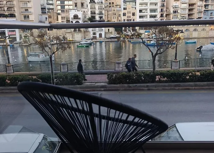 Bayview Apartament *